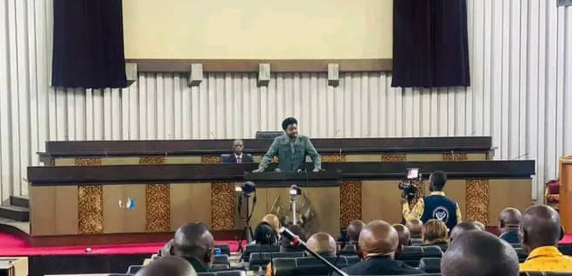 RDC: Le Ministre de la justice Constant Mutamba prêche l’amélioration des conditions de détenus aux directeurs de prisons.