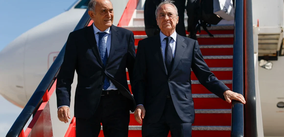 Le président, avec l’équipe à Gran Canaria