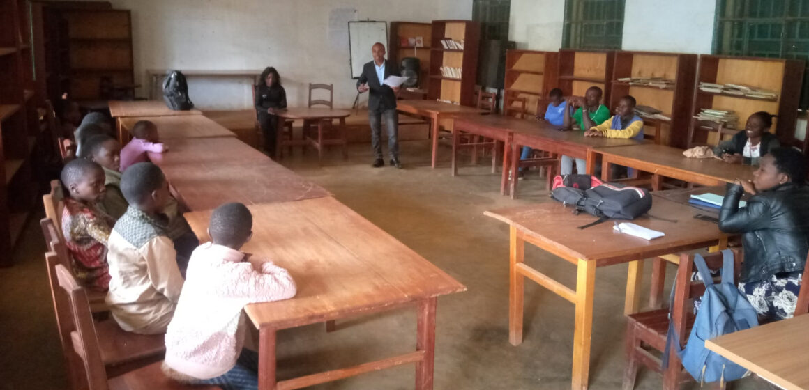BUTEMBO : Le coach MARS initie les enfants à la culture de la paix intérieure pour une paix communautaire durable