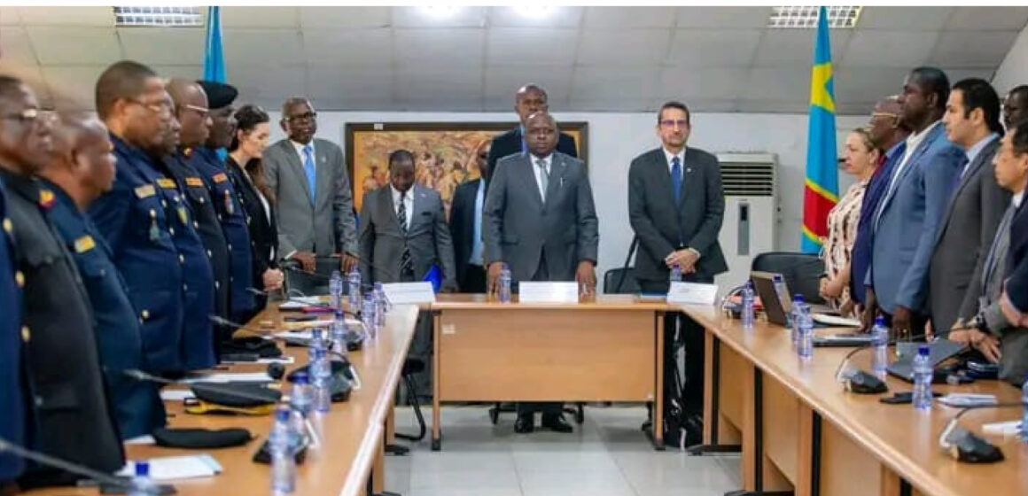 RDC: Le VPM de l’intérieur Jacquemain SHABANI LUKOO est sur la voie de réformer la PNC