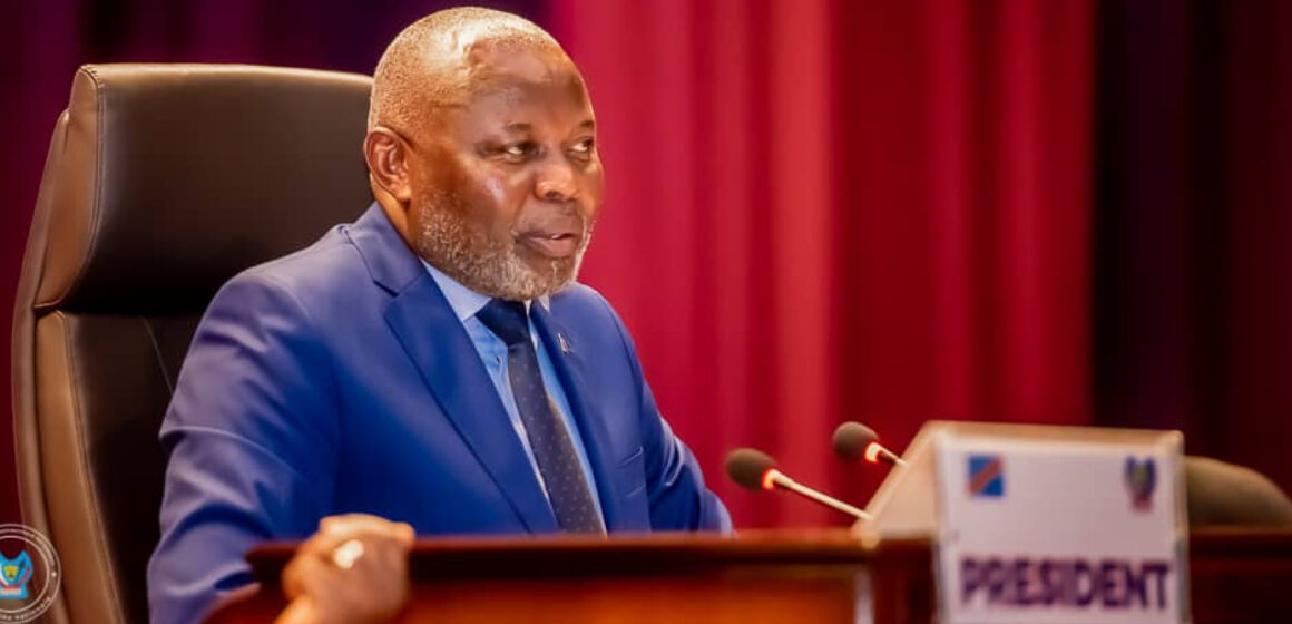 ASSEMBLÉE NATIONALE : LA PLÉNIÈRE VOTE UNE NOUVELLE PROROGATION DE L’ETAT DE SIÈGE DANS L’ITURI ET LE NORD-KIVU