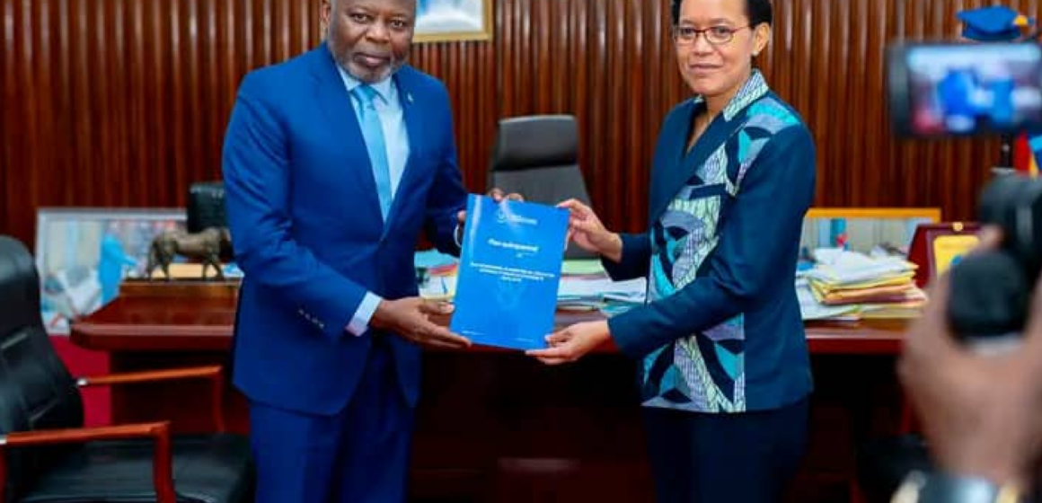 RDC : Le Président de l’Assemblée nationale , Vital Kamerhe promet son implication pour décanter le problème de la grève des enseignants