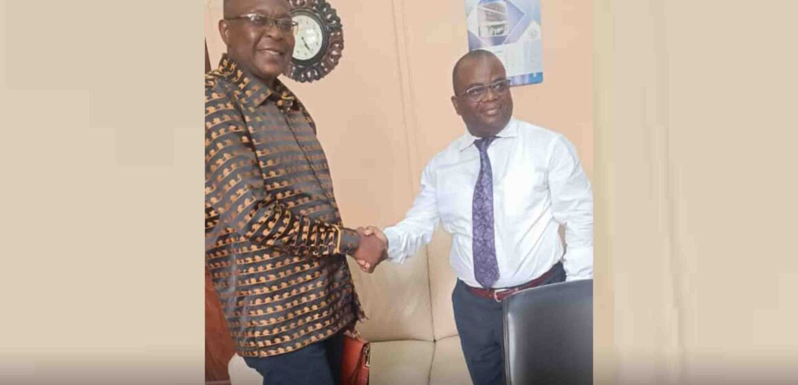 Nord-Ubangi : retard dans le processus du décaissement des émoluments des élus provinciaux, Achille Kwangbo Guda Kiss a rencontré l’Ordonnateur Délégué !