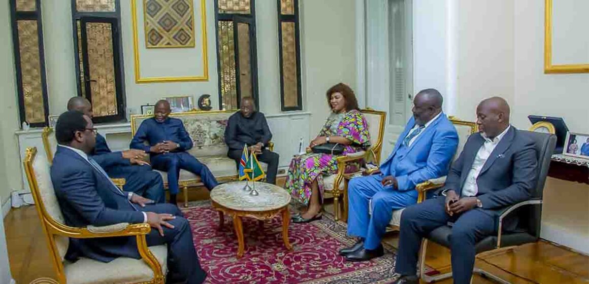 Assemblée Nationale : le président vital KAMERHE appelle la mission diplomatique congolaise en Egypte à être la charnière du renforcement de la coopération bilatérale entre les deux pays