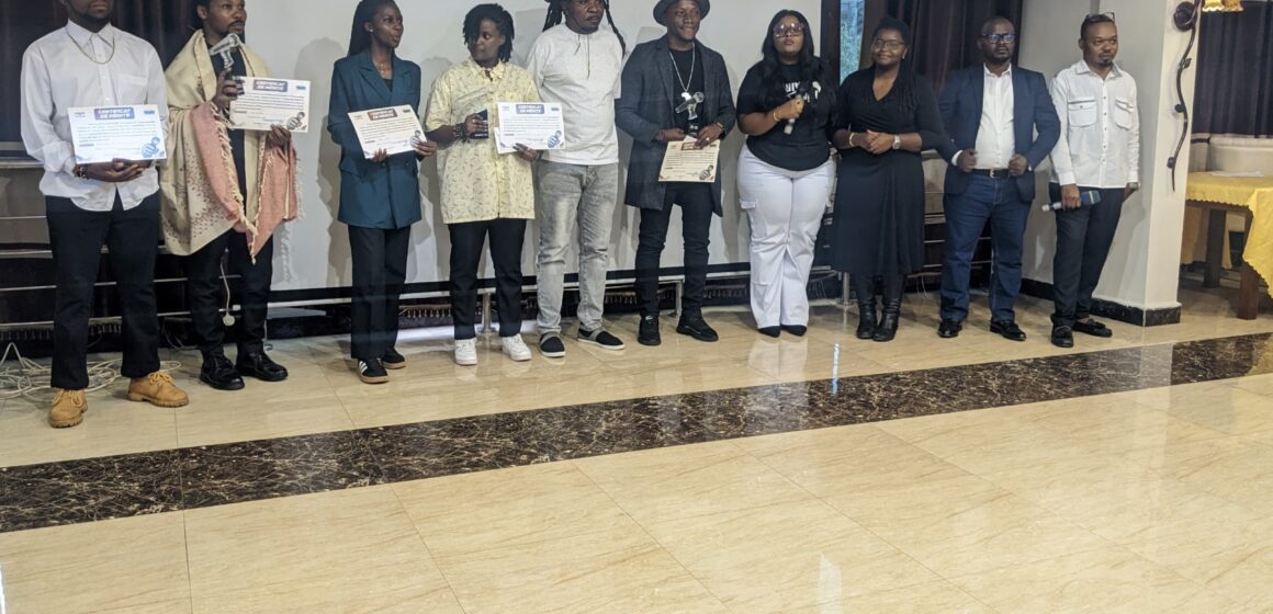 Culture: La Plume d’Or de Butembo sacrée championne du concours « Slameurs Fédérateurs qui a réunit trois pays