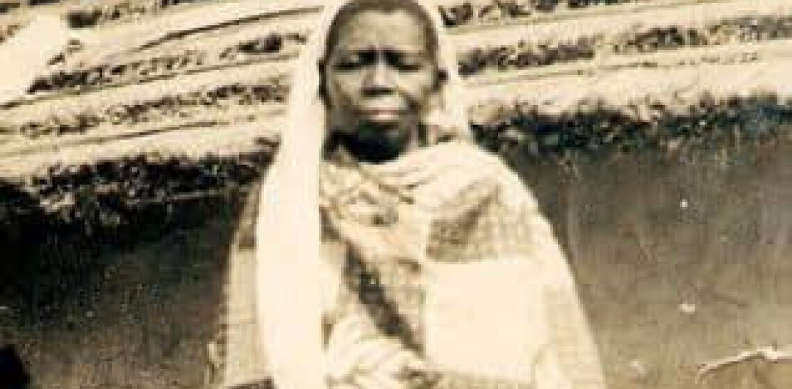 Maman Muilu Kiawanga ,de l’ombre à la Lumière.Elle est déjà une héroïne selon le spectacle du 16 février 2025 dans la salle du spectacle du Palais du peuple.