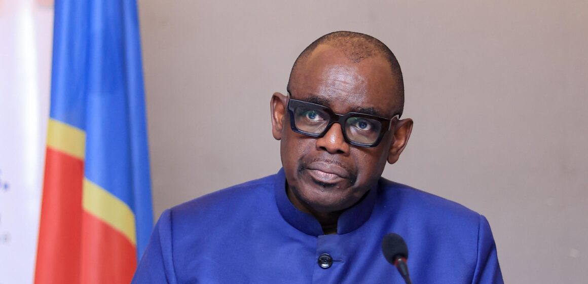 Le 27 février 2025, le Ministre de l’Industrie et du Développement des PME, Louis Watum Kabamba, a présidé une réunion déterminante du Comité de Pilotage du Projet TRANSFORME à l’hôtel Fleuve Congo à Kinshasa.