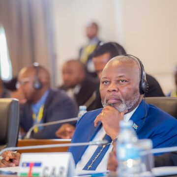 IMG-20250424-WA0056(2) DIPLOMATIE PARLEMENTAIRE : LE PRÉSIDENT VITAL KAMERHE PARTICIPE À LA 15ème SESSION ORDINAIRE DE L’ASSEMBLÉE PLÉNIÈRE DU FORUM DES PARLEMENTS DES PAYS MEMBRES DE LA CONFÉRENCE INTERNATIONALE SUR LA RÉGION DES GRANDS LACS À LUANDA