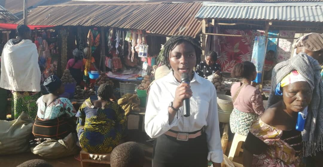 Nord-Kivu : Le Parlement d’enfants Butembo-Lubero poursuit sa campagne de sensibilisation des masses contre l’esclavage des enfants