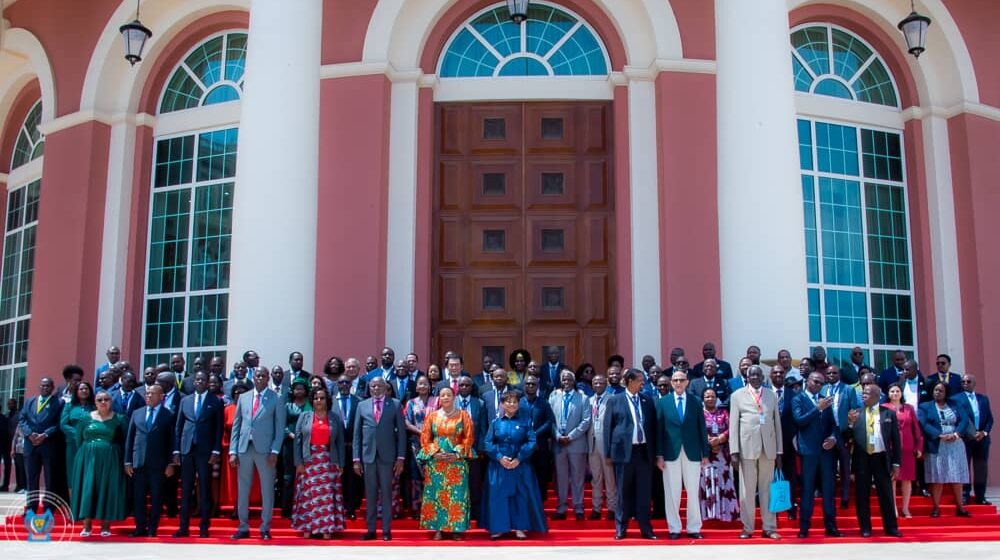 DIPLOMATIE PARLEMENTAIRE : L’ASSEMBLÉE PLÉNIÈRE DU FORUM DES PARLEMENTS DES PAYS MEMBRES DE LA CIRGL CONDAMNE FERMEMENT LES CONFLITS ARMÉS DANS LA PARTIE EST DE LA RDC ET APPELLE TOUS LES ACTEURS À PRÉSERVER LES ACQUIS OBTENUS DANS LA RECHERCHE D’UNE VOIE DURABLE POUR RAMENER LA PAIX