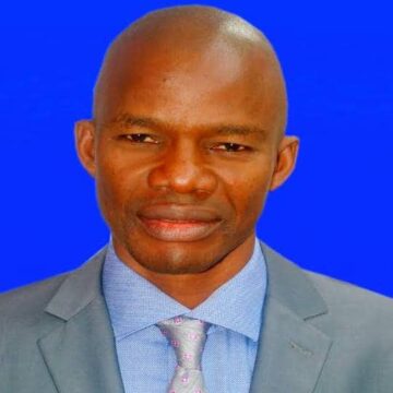 Politisation dans les Églises ou mauvaise foi ? : Le Professeur Ngbolua Koto-Te-Nyiwa sur l’affaire Radio AVE MARIA du diocèse de Molegbe retenue à Gemena !