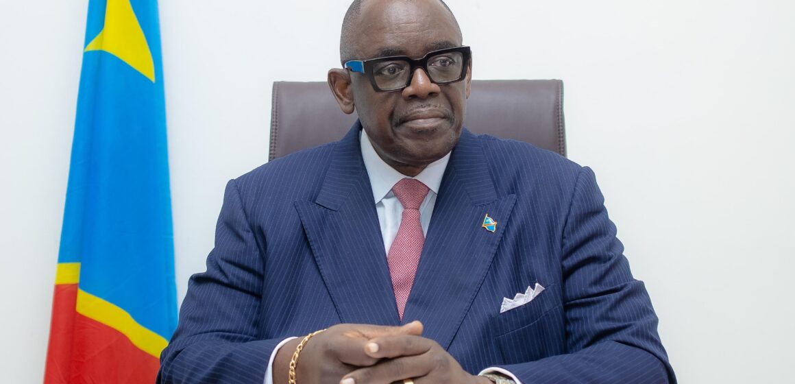Entrepreneuriat : Louis Watum Kabamba, le Patron de l’Industrie congolaise redynamise l’accès au financement pour les jeunes, grâce au Projet VIJANA !
