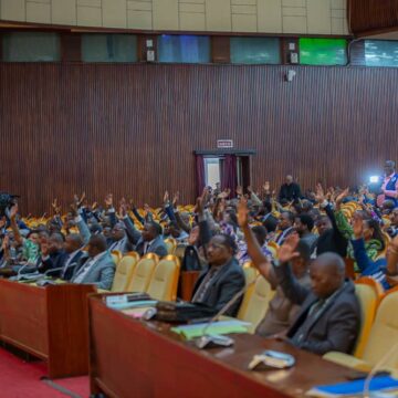ASSEMBLÉE NATIONALE : LES PROPOSITIONS DE LOI SUR LA PÊCHE ET L&rsquo;AQUACULTURE EN RDC, ET CELLE MODIFIANT ET COMPLÉTANT LA LOI RELATIVE AUX BAUX À LOYER DÉCLARÉES RECEVABLES !