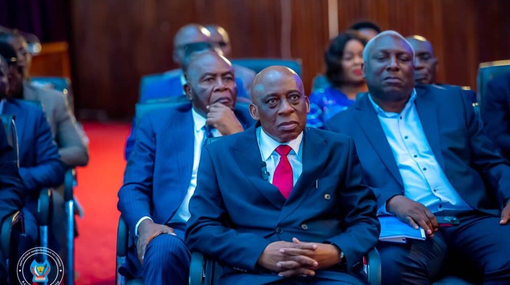 Assemblée nationale-contrôle parlementaire : le dg de l’OVD répond à la question orale avec débat sur l’état de la voirie de Kinshasa après la série des pluies diluviennes