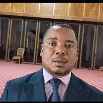 Dérèglement climatique : L’hon. Simon Gbalimo en quête de savoir ! Combien gagne la RDC/N-Ubangi dans le contrat signé avec WWC ? « Question orale avec débat adressée à la Ministre de l’environnement » !