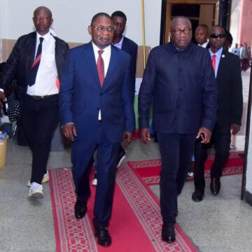 ASSEMBLÉE NATIONALE : LE RAPPORTEUR JACQUES DJOLI A REÇU À TOUR DE RÔLE LE PROCUREUR GÉNÉRAL FIRMIN MVONDE ET LE MINISTRE D’ÉTAT CONSTANT MUTAMBA POUR LEUR AUDITION PAR LA COMMISSION SPÉCIALE !