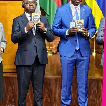 DIPLOMATIE PARLEMENTAIRE : LE 1er VICE PRESIDENT, PROF. ISAAC JC TSHILUMBAYI CONDUIT LA DÉLÉGATION DE LA RDC A LA 57e PLÉNIÈRE DU FORUM DE LA SADC AU ZIMBABWE