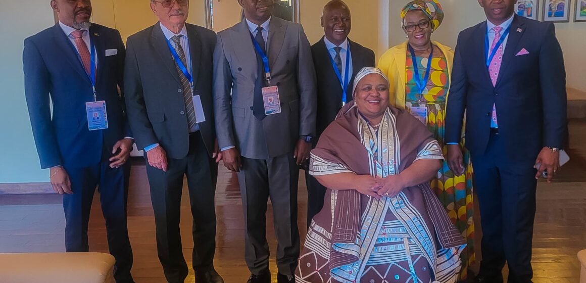 57e ASSEMBLÉE PLÉNIÈRE DU FORUM PARLEMENTAIRE DE LA SADC : LE 1er VICE-PRÉSIDENT, ISAAC JEAN CLAUDE TSHILUMBAYI MUSAWU ÉCHANGE AVEC LES REPRÉSENTANTS DES PARLEMENTS AFRICAINS