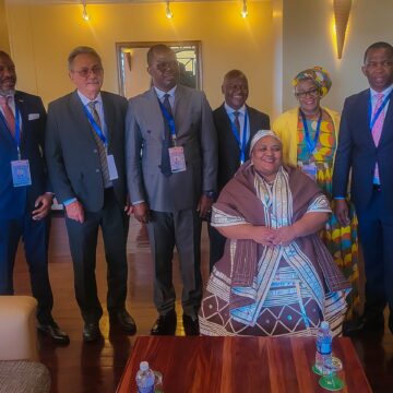 57e ASSEMBLÉE PLÉNIÈRE DU FORUM PARLEMENTAIRE DE LA SADC : LE 1er VICE-PRÉSIDENT, ISAAC JEAN CLAUDE TSHILUMBAYI MUSAWU ÉCHANGE AVEC LES REPRÉSENTANTS DES PARLEMENTS AFRICAINS
