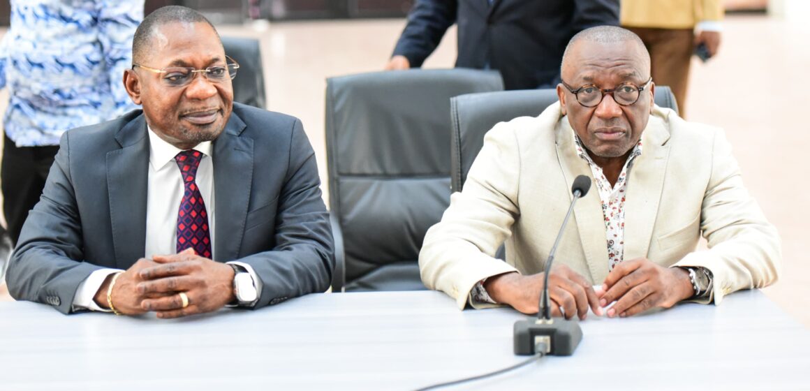 DOSSIER NICOLAS KAZADI : LE RAPPORTEUR JACQUES DJOLI A REÇU LE PROCUREUR GÉNÉRAL FIRMIN MVONDE AVANT SON AUDITION PAR LA COMMISSION SPÉCIALE ET TEMPORAIRE
