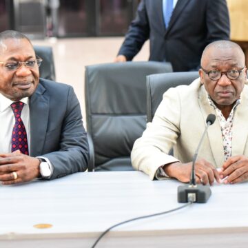 DOSSIER NICOLAS KAZADI : LE RAPPORTEUR JACQUES DJOLI A REÇU LE PROCUREUR GÉNÉRAL FIRMIN MVONDE AVANT SON AUDITION PAR LA COMMISSION SPÉCIALE ET TEMPORAIRE