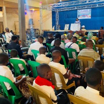 Nord-Kivu : Le Parlement d&rsquo;enfants Butembo et la Plume d&rsquo;or prônent la campagne « Zéro enfant dans les groupes armés »