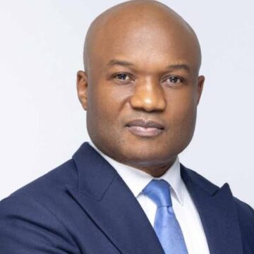 Un coup d&rsquo;épée dans l&rsquo;eau contre Déo Kasongo et Divo » Voici le Communiqué de presse qui rétabli la véracité des faits !