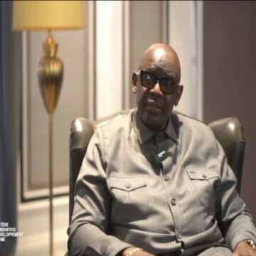 Le Ministre Louis Watum Kabamba sur plusieurs fronts pour valoriser l’image de la RDC et attirer les investisseurs