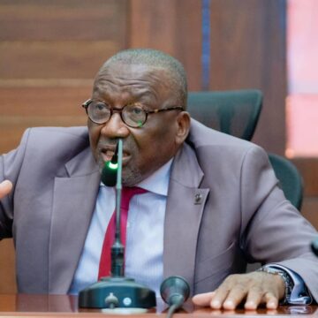 CHESD : LE PROFESSEUR JACQUES DJOLI PROPOSE LA PLANIFICATION ET LA LUTTE CONTRE LA CORRUPTION POUR DÉFENDRE LA RDC CONTRE LES INFLUENCES EXTÉRIEURES