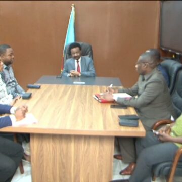 Préparatif de Réparation des préjudices causées aux victimes des affres dans l&rsquo;espace Grand Bandundu par FONAREV : Christophe Mboso a reçu Jeudi 17 Juillet les caucus des députés nationaux de cet espace