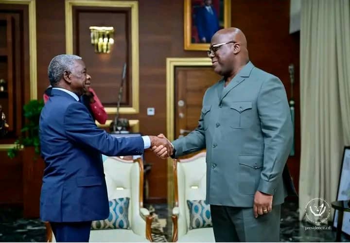 RDC : Sam Mangwana rencontre le Président Félix Tshisekedi à Kinshasa