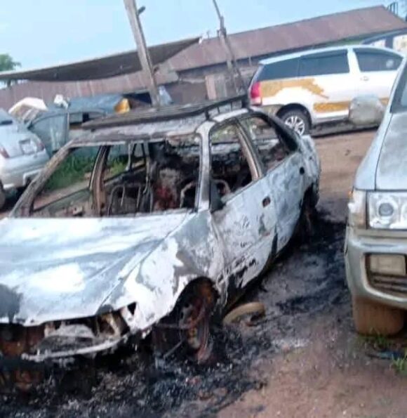 Ituri : 43 morts parmi lesquels 20 personnes tuées dans une veillée de prières, bilan d’un massacre à Komanda !