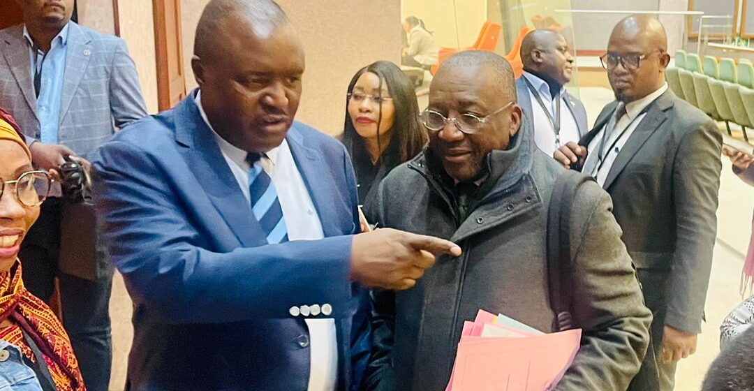 5ème session ordinaire du PAP : À la tête de la délégation de la RDC, le Professeur Jacques Djoli a échange avec le Président du Parlement Panafricain sur la pacification de la RDC et de la Région des Grands Lacs !