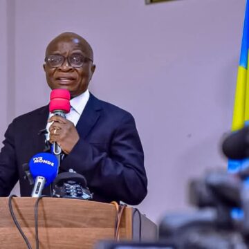Suminwa II : « Le retour de Maître Justin Kalumba » Devoir de mémoire, ce dernier s’était retiré volontairement à la course pour honorer les femmes Congolaises !
