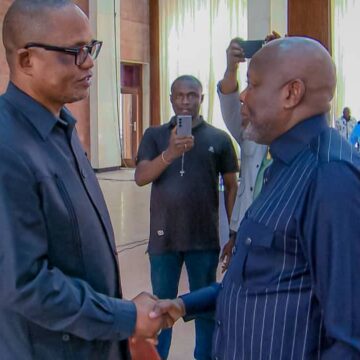 IMG-20250920-WA0173 ASSEMBLÉE NATIONALE : LE PRÉSIDENT VITAL KAMERHE AUDITIONNÉ PAR LA COMMISSION SPÉCIALE ET TEMPORAIRE CHARGÉE D’EXAMINER LES PÉTITIONS CONTRE CINQ MEMBRES DU BUREAU