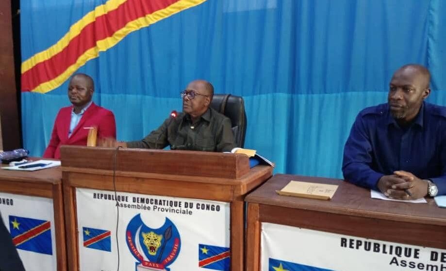 Nord-Ubangi : Situation instable à l&rsquo;Assemblée Provinciale fait réagir prof Ngbolua Koto-Te-Nyiwa, qui adresse une Lettre ouverte aux Honorables Députés Provinciaux