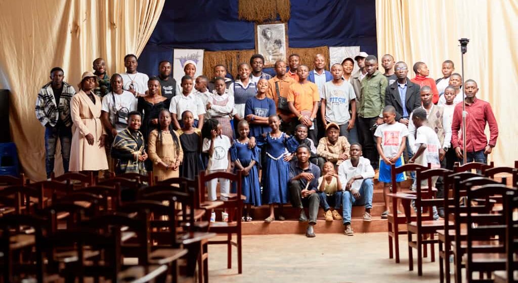 IMG-20251013-WA0037 Butembo : La Femina de la Plume d’Or célèbre la Journée Internationale de la jeune fille au rythme de la poésie