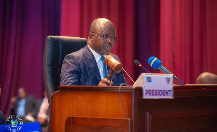 Ass. Nat. : Réintégration de deux élus, adoption de deux projets de loi et publication imminente du calendrier électoral pour les postes vacants de Président et rapporteur adjoint 