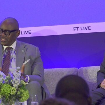 « Ceux qui n’ont pas encore investi en RDC ne doivent pas répéter les erreurs du passé » : le Ministre Louis Watum Kabamba appelle à une coopération responsable à Londres