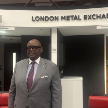 Investissements britanniques : le Ministre Louis Watum Kabamba séduit Londres, une mission d’affaires attendue à Kinshasa dès janvier 2026