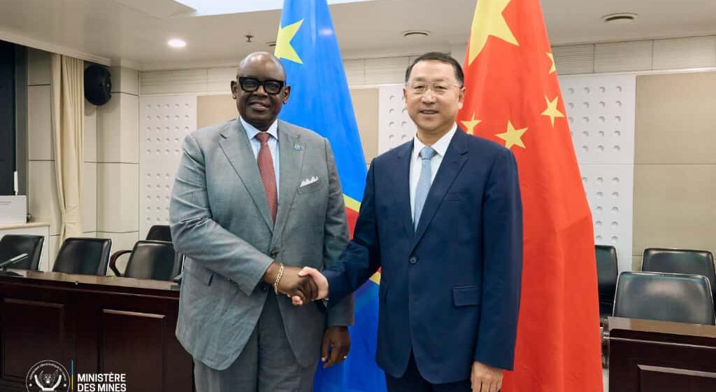 Coopération : En mission officielle en Chine, le Ministre Louis Watum Kabamba réaffirme la volonté du Gouvernement de promouvoir la transformation locale des ressources de la RDC