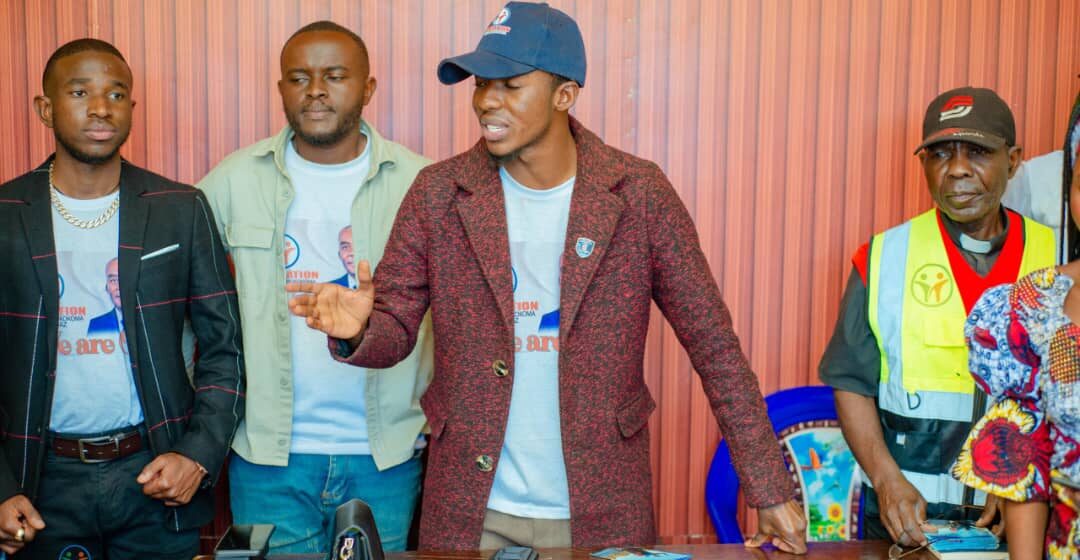 Butembo : La Fondation Kambale Mukokoma Eliphaz au chevet des déplacés de guerre avec une aide d&rsquo;urgence et un projet d&rsquo;autonomisation