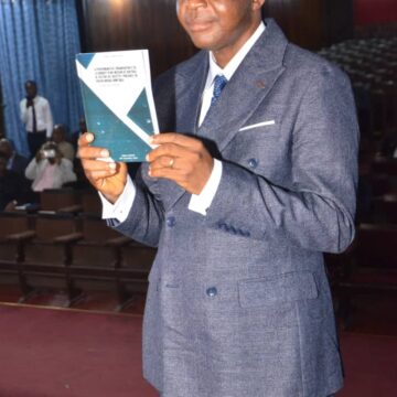 Finances Publiques : Stanis Miteko Kapenga publie un ouvrage de référence pour l’émergence de la RDC