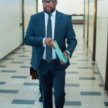 Ass Nat : Une proposition de loi sur la réforme du Code Minier  signée  par l&rsquo;Hon. Serge  Konde  pour sécuriser le pays.