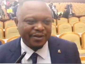 RDC:  Le Député ATSONGYA KIYAYA Elvis s&rsquo;engage pour  l&rsquo;obtention des actes  de de naissance.