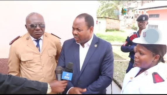 Kinshasa: Sans couleur politique, Freddy Kita redonne le sourire aux pensionnaires du Home de vieillards.