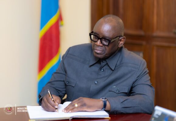 Mines : Louis Watum Kabamba en offensive de terrain pour réarmer l’administration minière