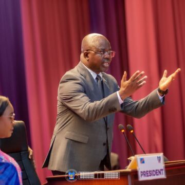 Assemblée Nationale : La plénière approuve les rapports des commissions environnement-TRNDD et ATI-NTIC relatifs à la loi sur la pêche et l’aquaculture ainsi que les auditions du VPM du plan et de la DG de la RTNC.