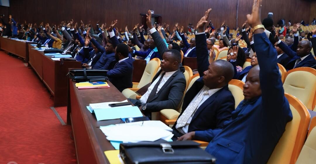 IMG-20260414-WA0009 Assemblée nationale : les projets de loi sur les accords RDC–USA et RDC–Rwanda déclarés recevables.