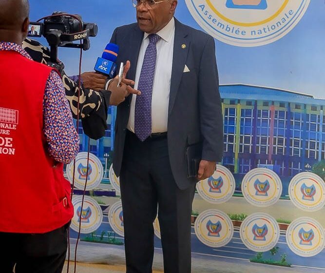 ASS NAT : She Okitundu plaide pour l’application urgente des accords RDC–Rwanda et RDC–États-Unis.